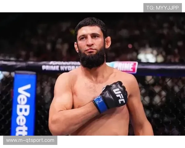 奇马耶夫五回合碾压杜普莱西斯 中量级迎来新王加冕